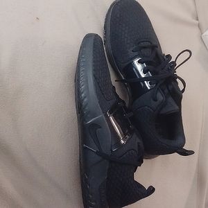 Nike Renew women running Trainers